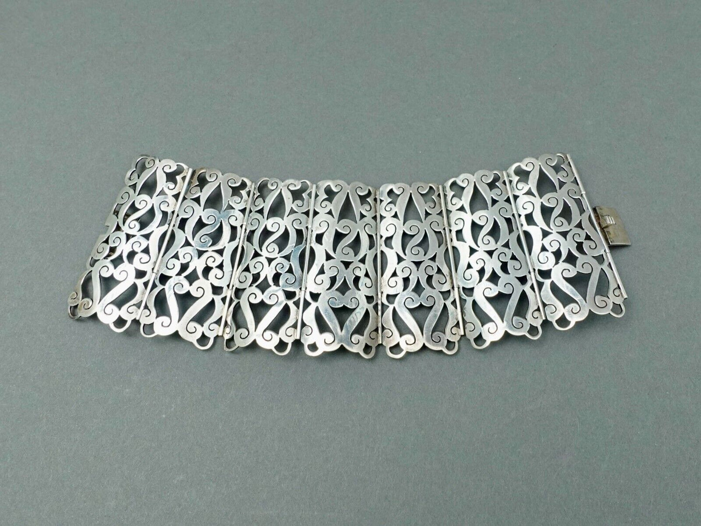 Mar Signed Vintage Mexican Sterling Silver 2 1/2" Wide Ornate Gauntlet Bracelet