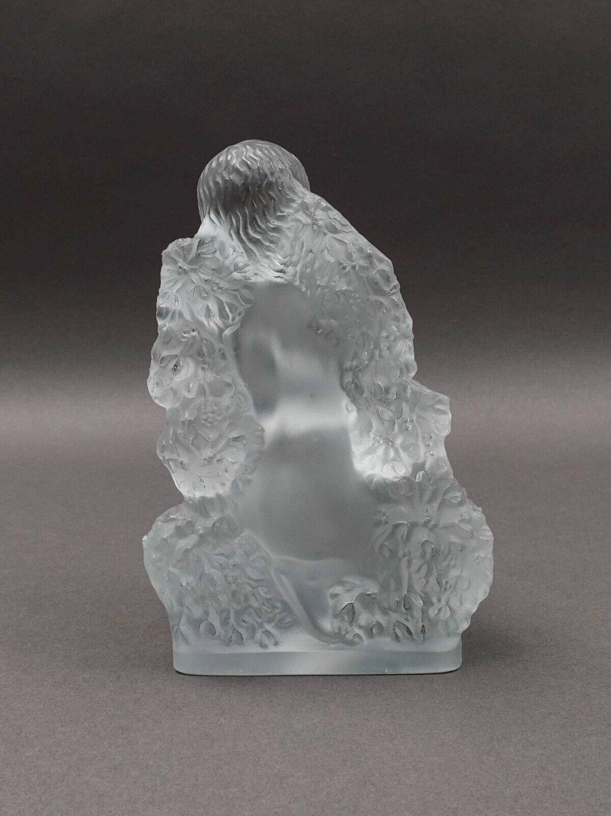 Lalique Crystal France Hiver The Four Seasons Winter Statue Series Figure (Read)