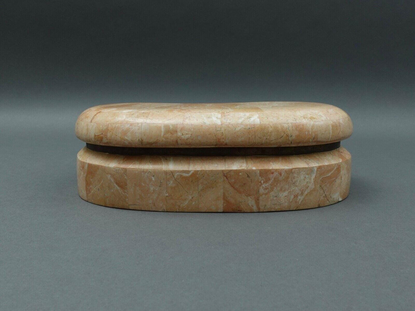 Kinder-Harris Dara 1980s Pink Tessellated Stone Brass Kidney Shaped Box (Read)