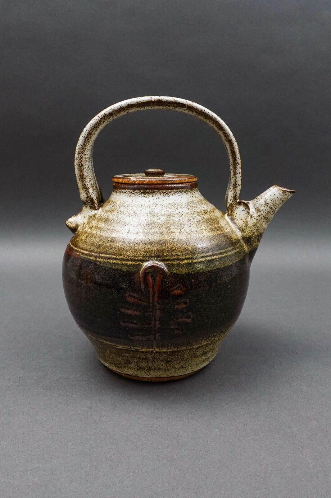 Richard Peeler (1928-1998) Signed MCM Handcrafted Studio Pottery Teapot 8 Cup