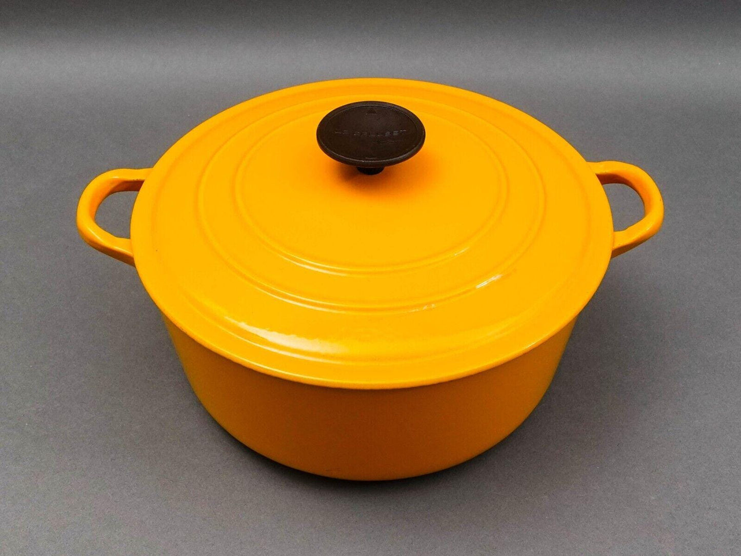 Le Creuset France #E Vintage Yellow Enamel Round Cast Iron Dutch Oven With Lid