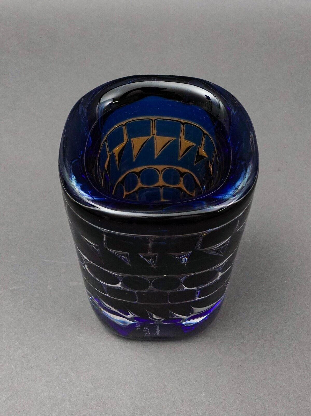 Orrefors Ingeborg Lundin Signed Ariel Nr. 164.-E.3 Blue Geometric Glass Vase