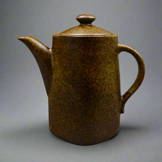 Lindt Stymeist Japan Craftworks Acorn Stoneware Creamer 5 5/8"