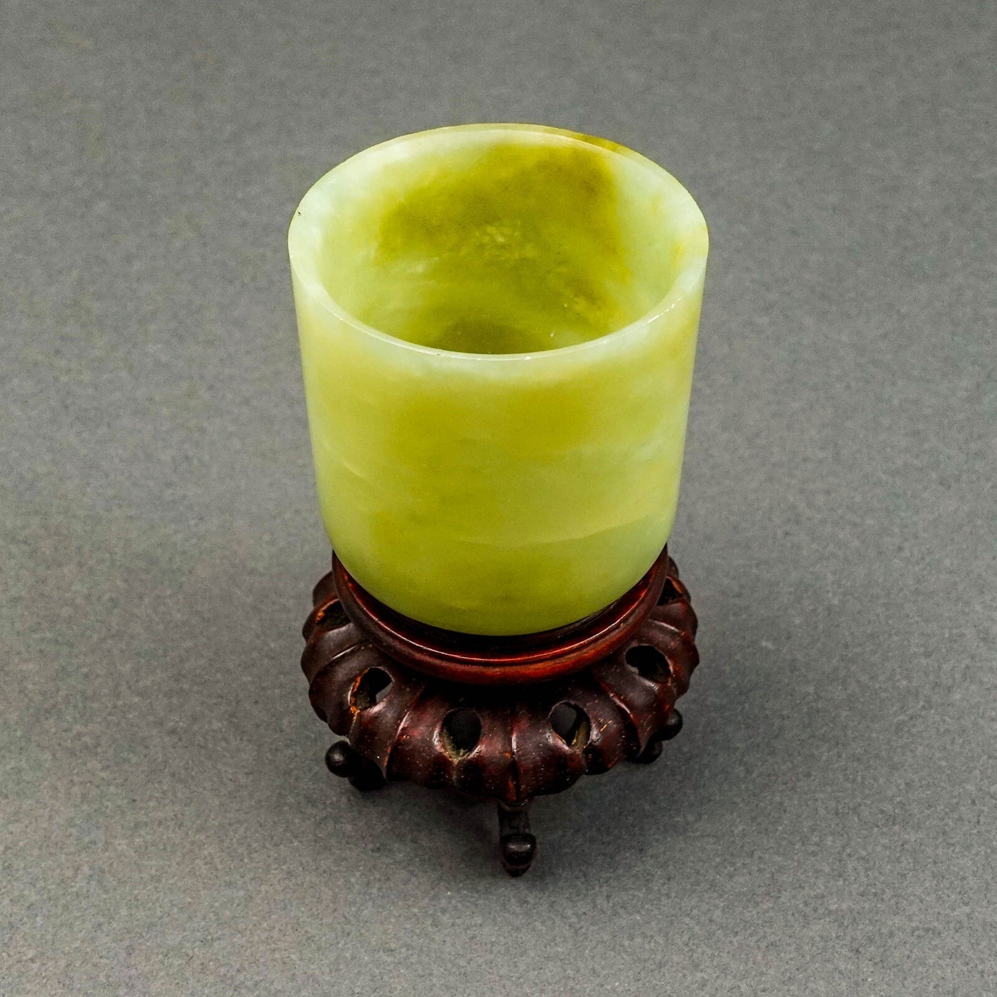 Chinese Qing Dynasty Hetian Jade Jadeite Tea Cup On Wooden Stand