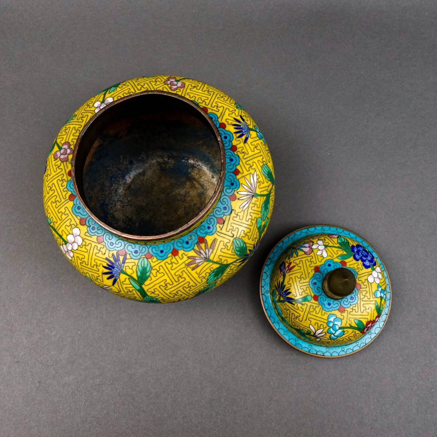 Chinese Cloisonne Yellow Enamel Floral Lidded Ginger Jar 9"