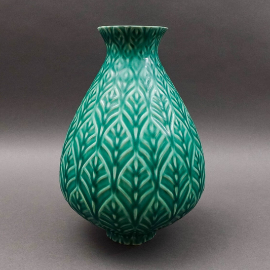 Jonathan Adler Peru Vintage Large Leaf Leaves Green Ceramic Pottery Vase 11 1/2"