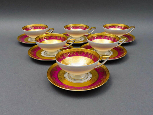 DW Porzellan Karlsbader Wertarbeit Fuchsia Gold Encrusted Cup & Saucer Set Of 6