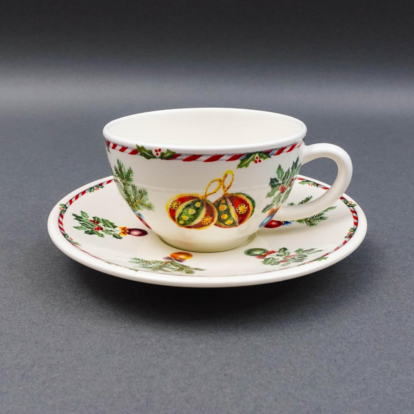 Gien France Joyeux Noel Porcelain Christmas Holiday Tea Cup & Saucer Set