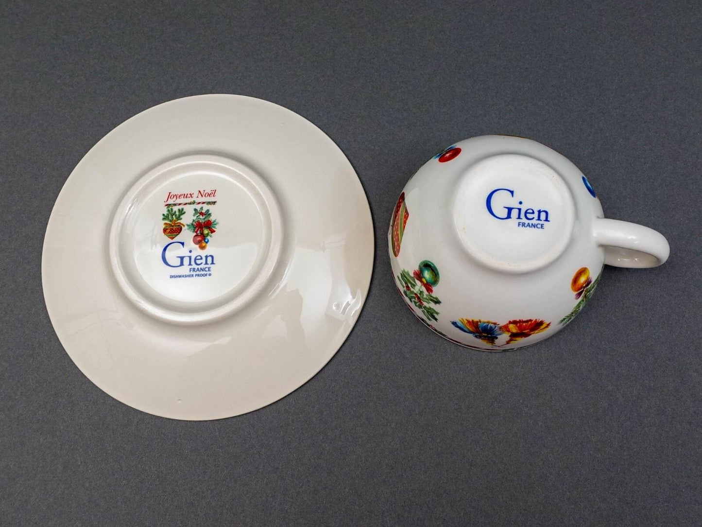 Gien France Joyeux Noel Porcelain Christmas Holiday Tea Cup & Saucer Set