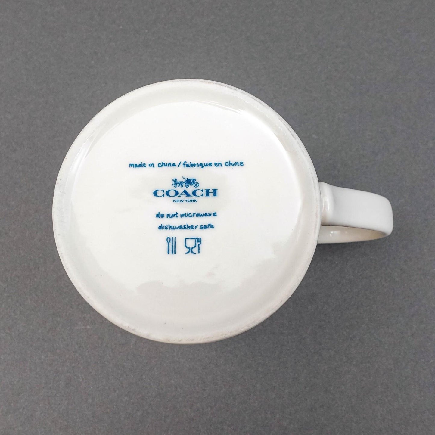 Coach NY Holiday Brooklyn Bridge Scene 12 oz Ceramic Mug Cup With Box