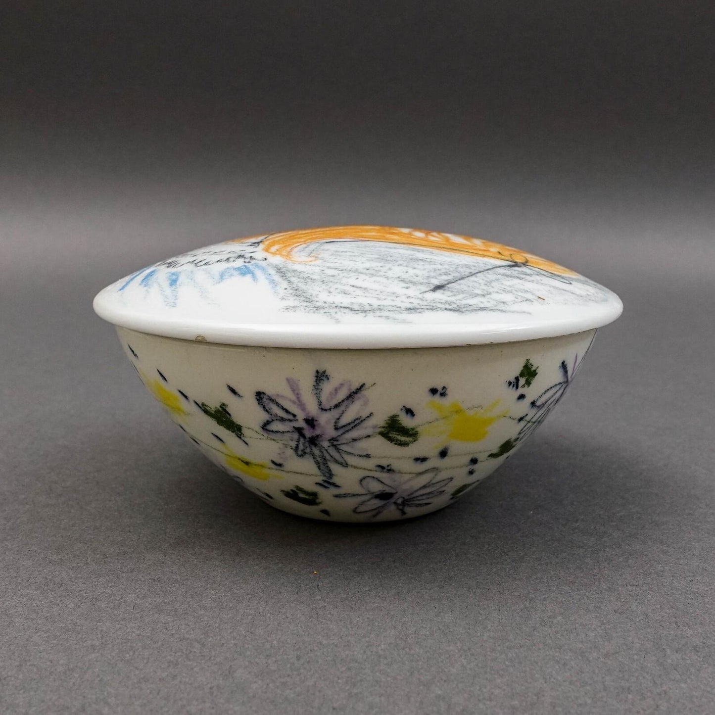 Milvia Quadrifoglio Italy Vintage Hand Painted Pottery Lidded Trinket Powder Box
