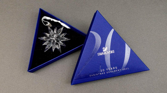 Swarovski Crystal 2011 Annual Edition Christmas Snowflake Ornament With Box