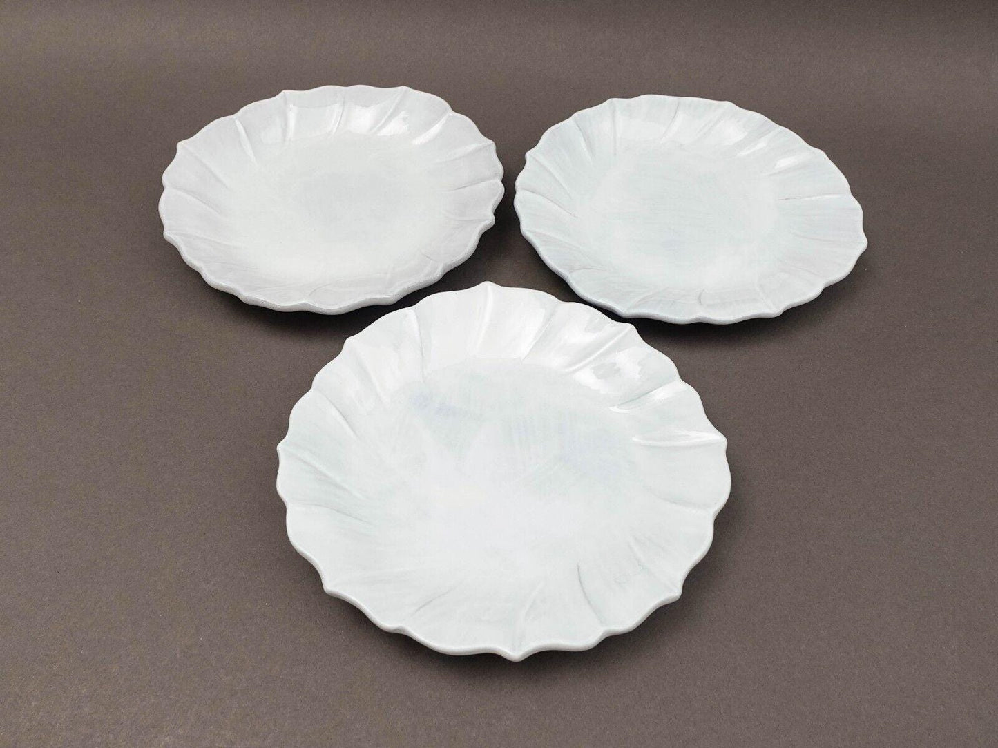 Vietri Italy Incanto Ruffle White Gray 8 1/4" Salad Plate Set Of 3
