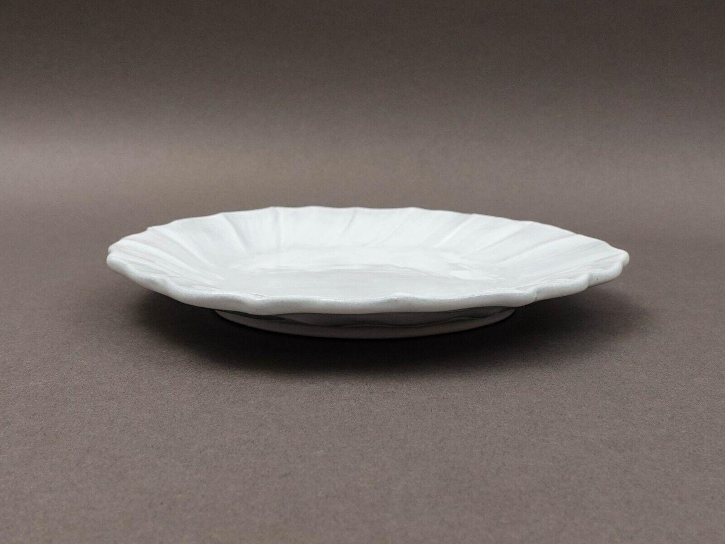 Vietri Italy Incanto Ruffle White Gray 8 1/4" Salad Plate Set Of 3