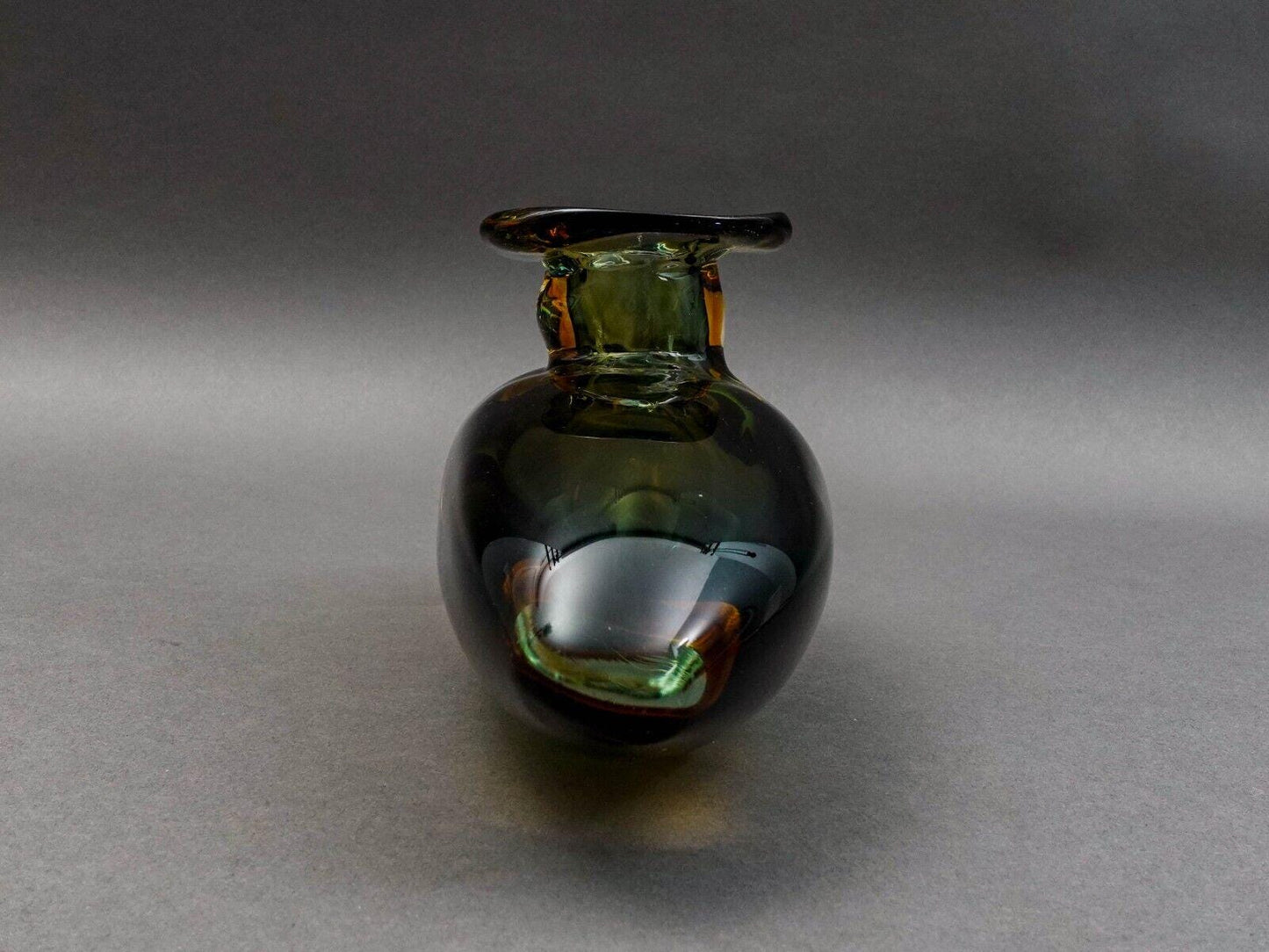 Flavio Poli For Seguso Vintage Murano Sommerso Submarine Art Glass Vase