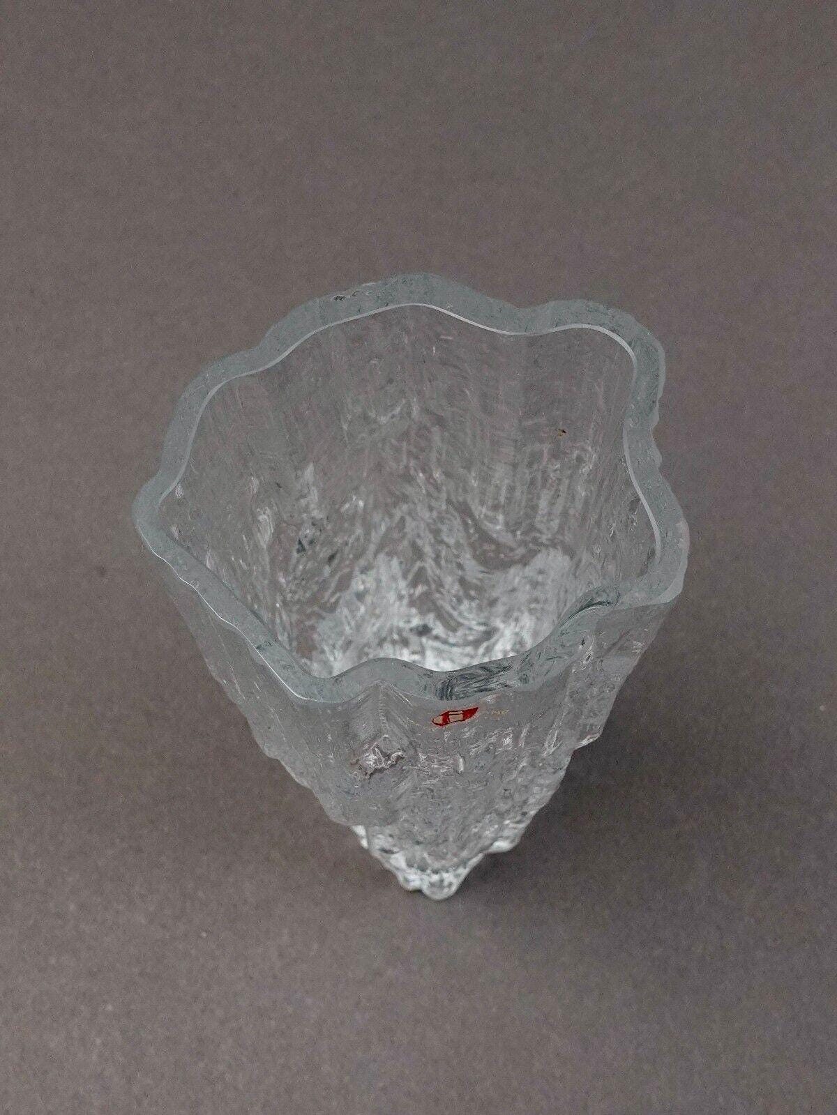 Iittala Finland Tapio Wirkkala Signed MCM "Avena" Textured Ice Glass Vase 6 7/8"