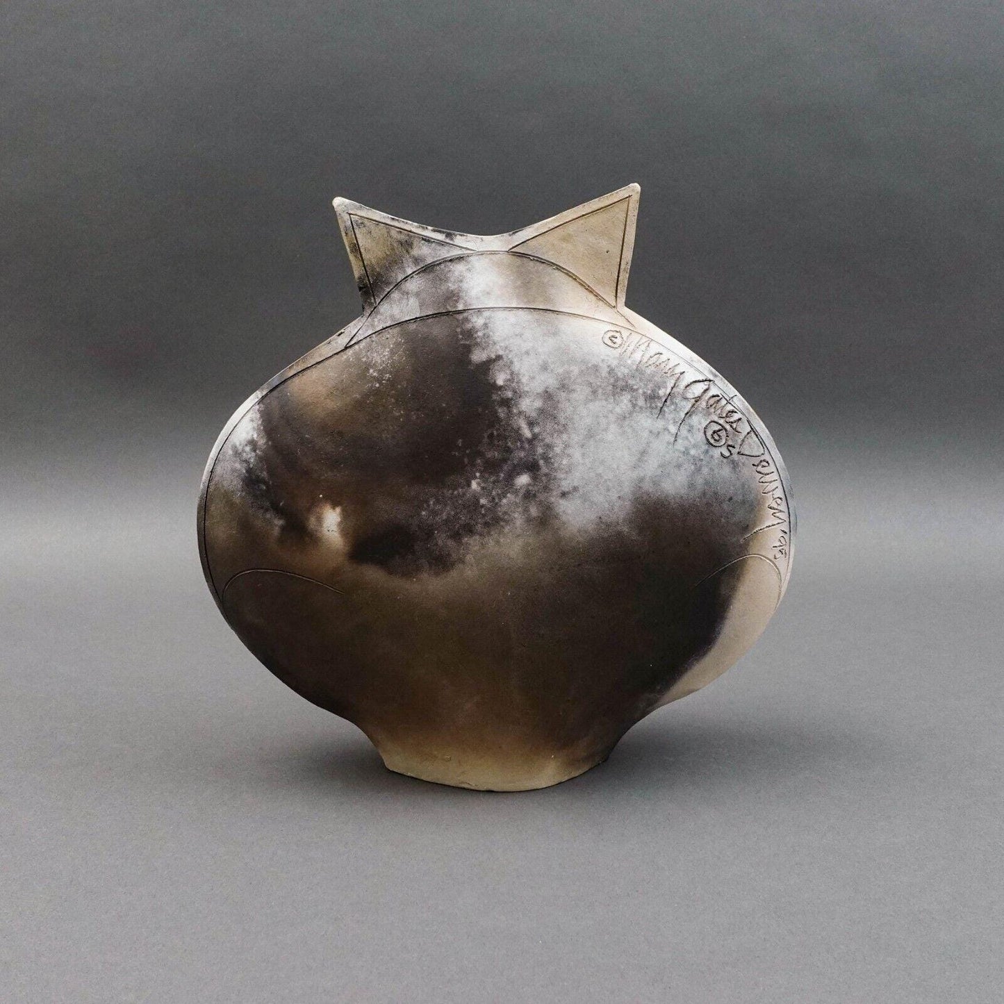 Mary Dewey Gates 1995 Signed Sitting Cat Original Studio Art Pottery Sculpture