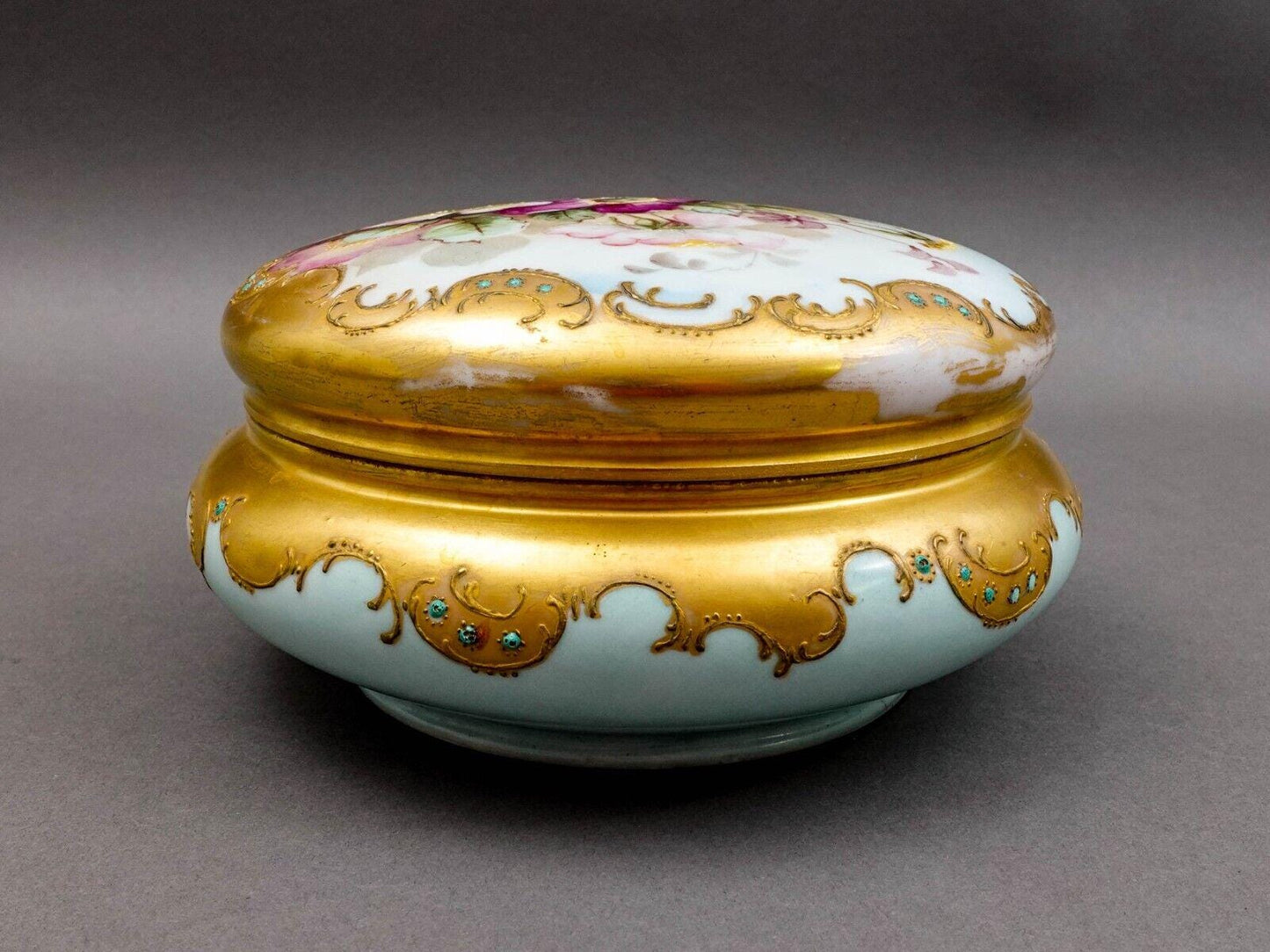 Limoges France Antique Large Floral Porcelain Dresser Powder Jewlery Box (Read)