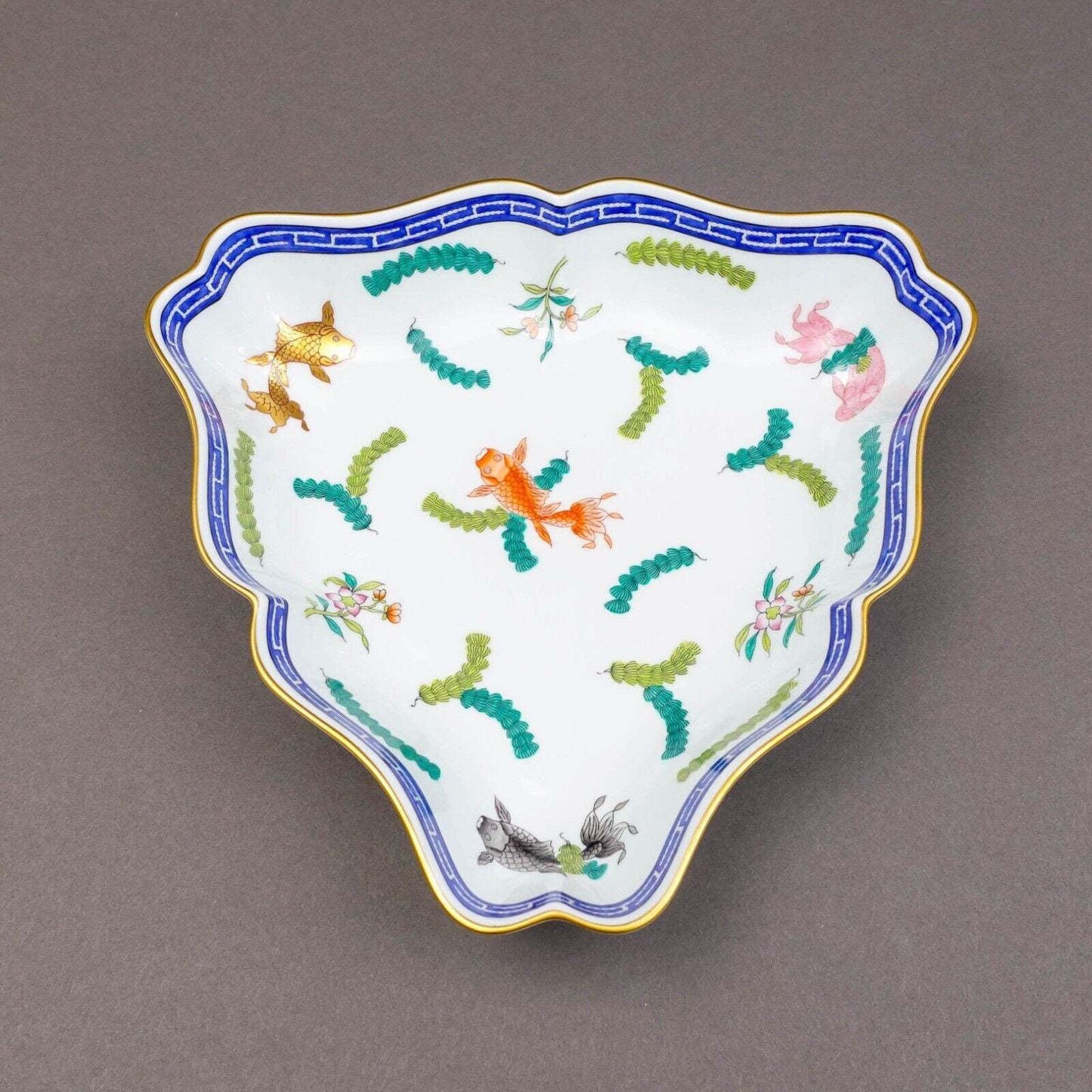 Herend Hungary 24K Gold Gilt Poisson Koi  Fish Porcelain Triangle Dish  2191/PO