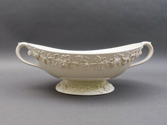 Wedgewood Embossed Queensware England Cream On Cream Large 17" Centerpiece Bowl