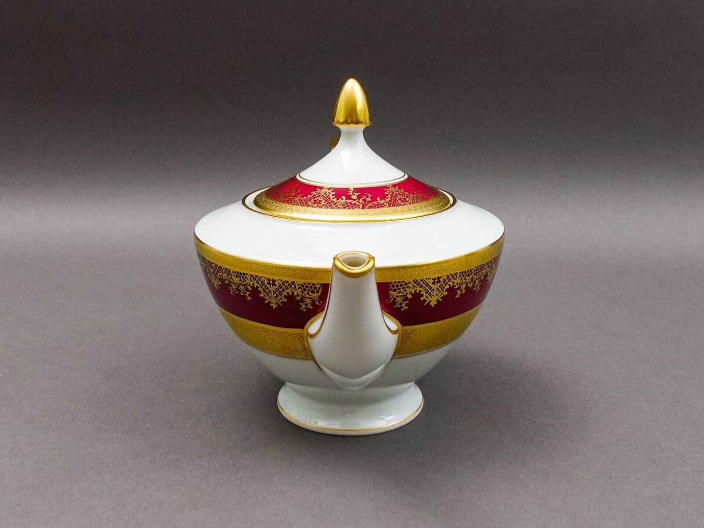 DW Porzellan Karlsbader Wertarbeit Germany Fuchsia Gold Encrusted Lidded Tea Pot