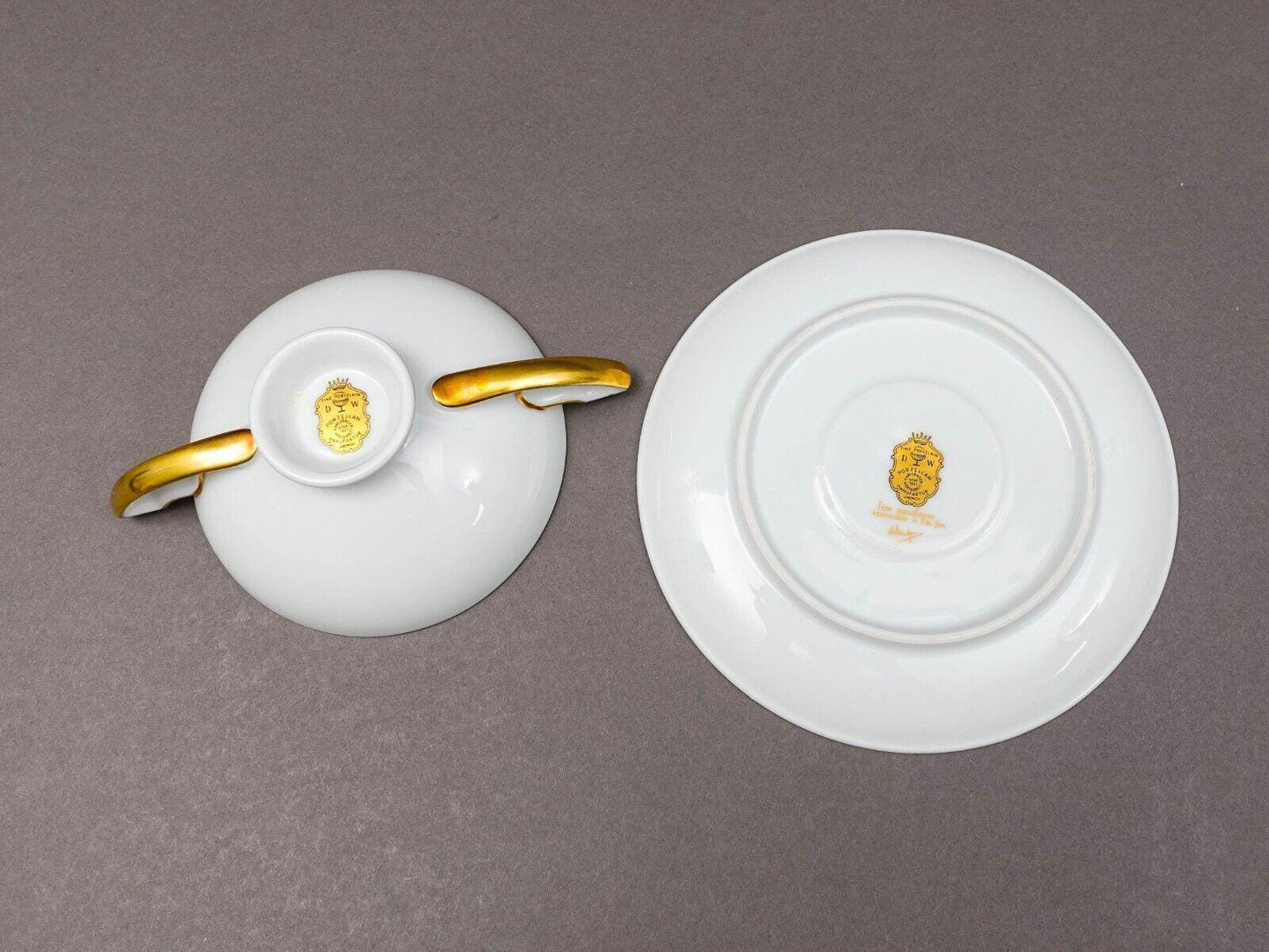 DW Porzellan Karlsbader Wertarbeit Fuchsia Gold Encrusted Cream Soup Bowl Set 4