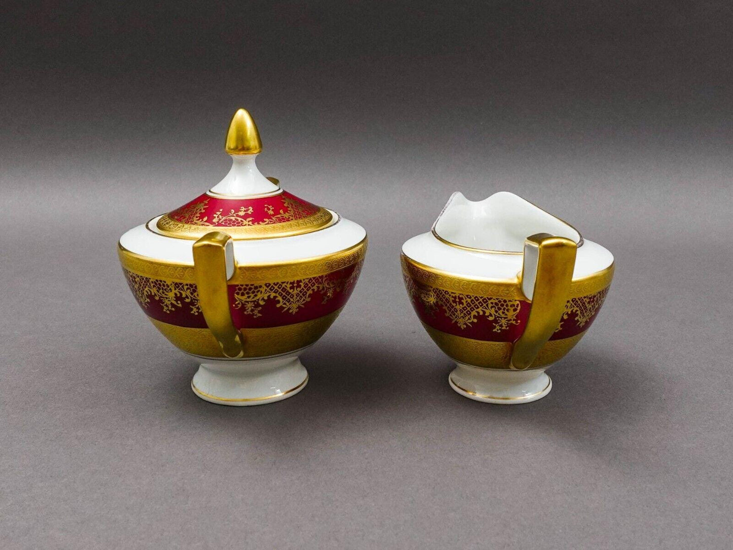 DW Porzellan Karlsbader Wertarbeit Fuchsia Gold Encrusted Creamer Sugar Bowl Set