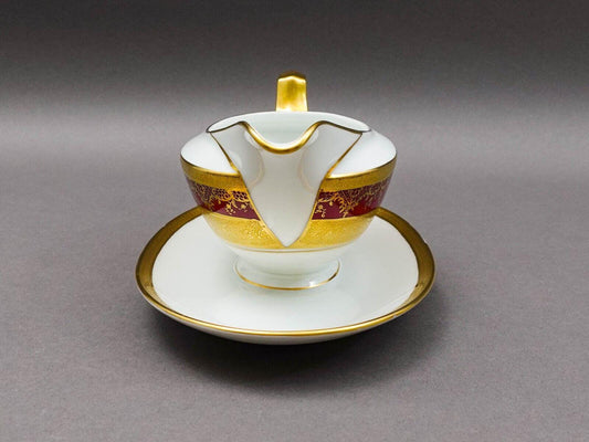 DW Porzellan Karlsbader Wertarbeit Germany Fuchsia Gold Encrusted Gravy Boat