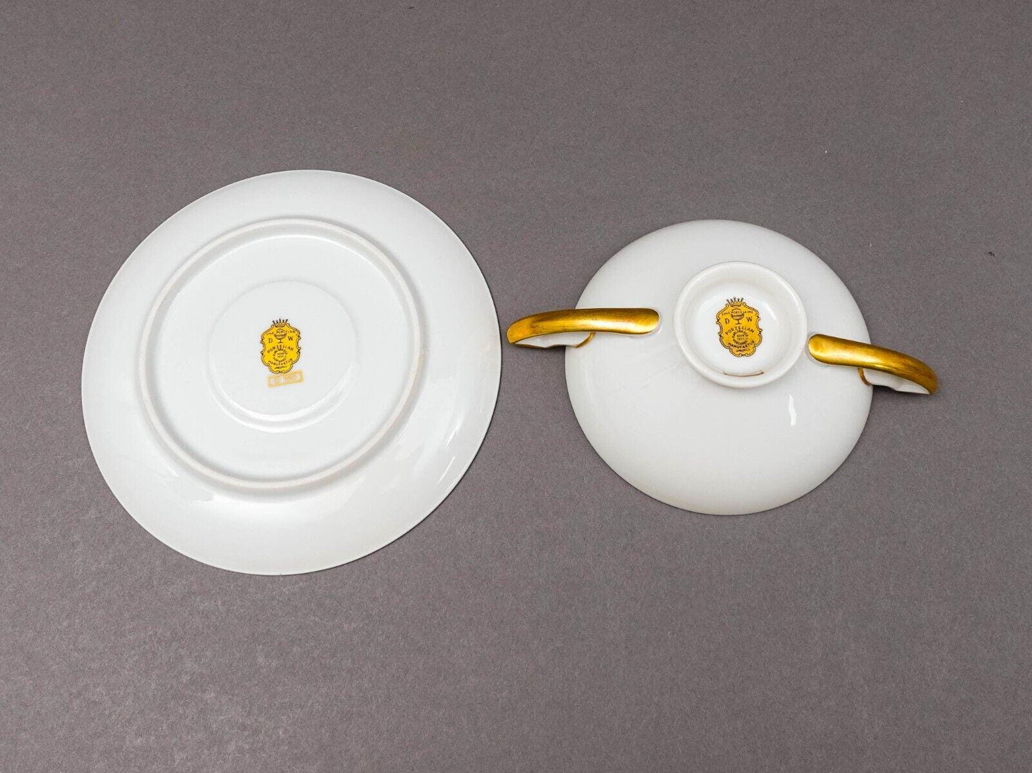 DW Porzellan Karlsbader Wertarbeit Fuchsia Gold Encrusted Cream Soup Bowl Set 4