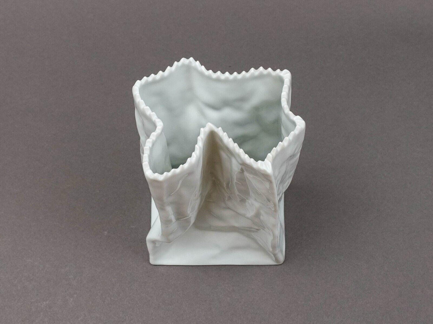Rosenthal Germany Tapio Wirkkala Vintage Pop Art Crinkle White Paper Bag Vase 6"