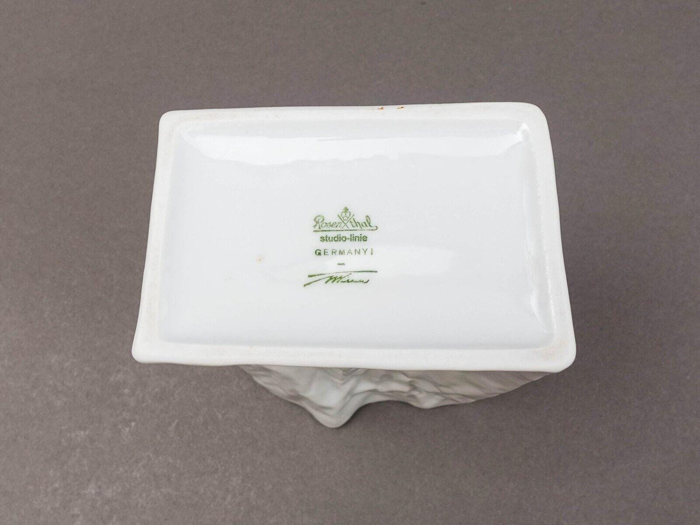 Rosenthal Germany Tapio Wirkkala Vintage Pop Art Crinkle White Paper Bag Vase 6"