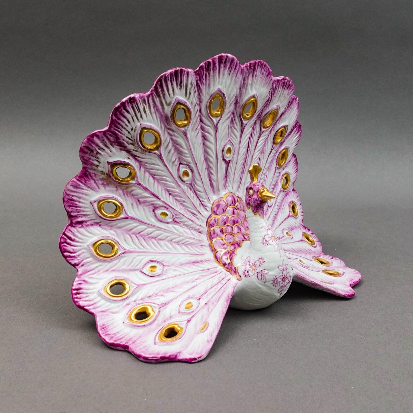 Capodimonte Manifattura Porcellane Artistiche Italy Porcelain Peacock Sculpture