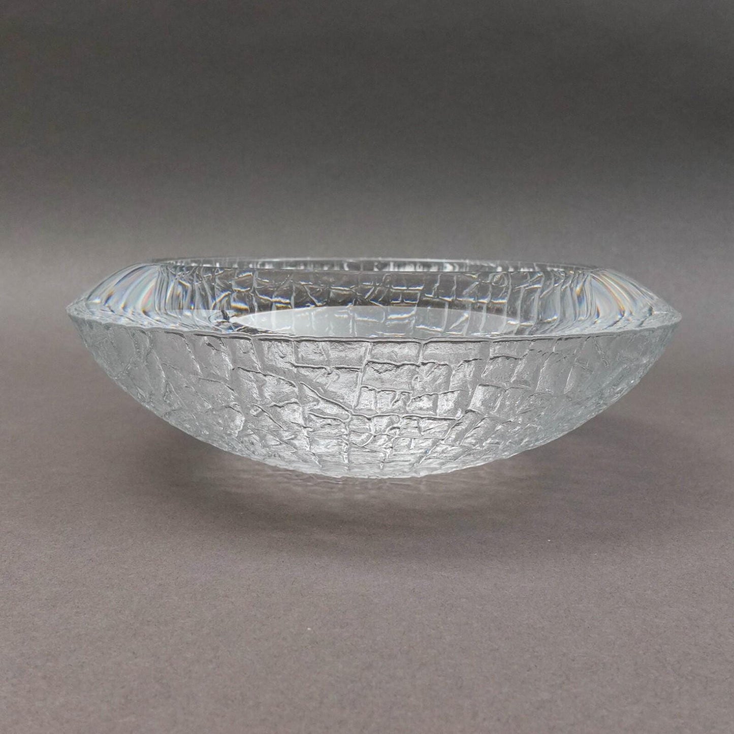 Orrefors Sweden Lars Hellsten Discus Textured Crystal Art Glass Bowl Dish 4831