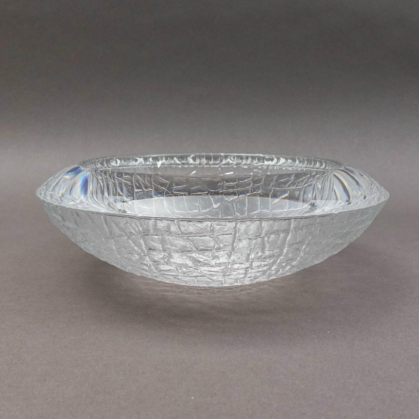 Orrefors Sweden Lars Hellsten Discus Textured Crystal Art Glass Bowl Dish 4831