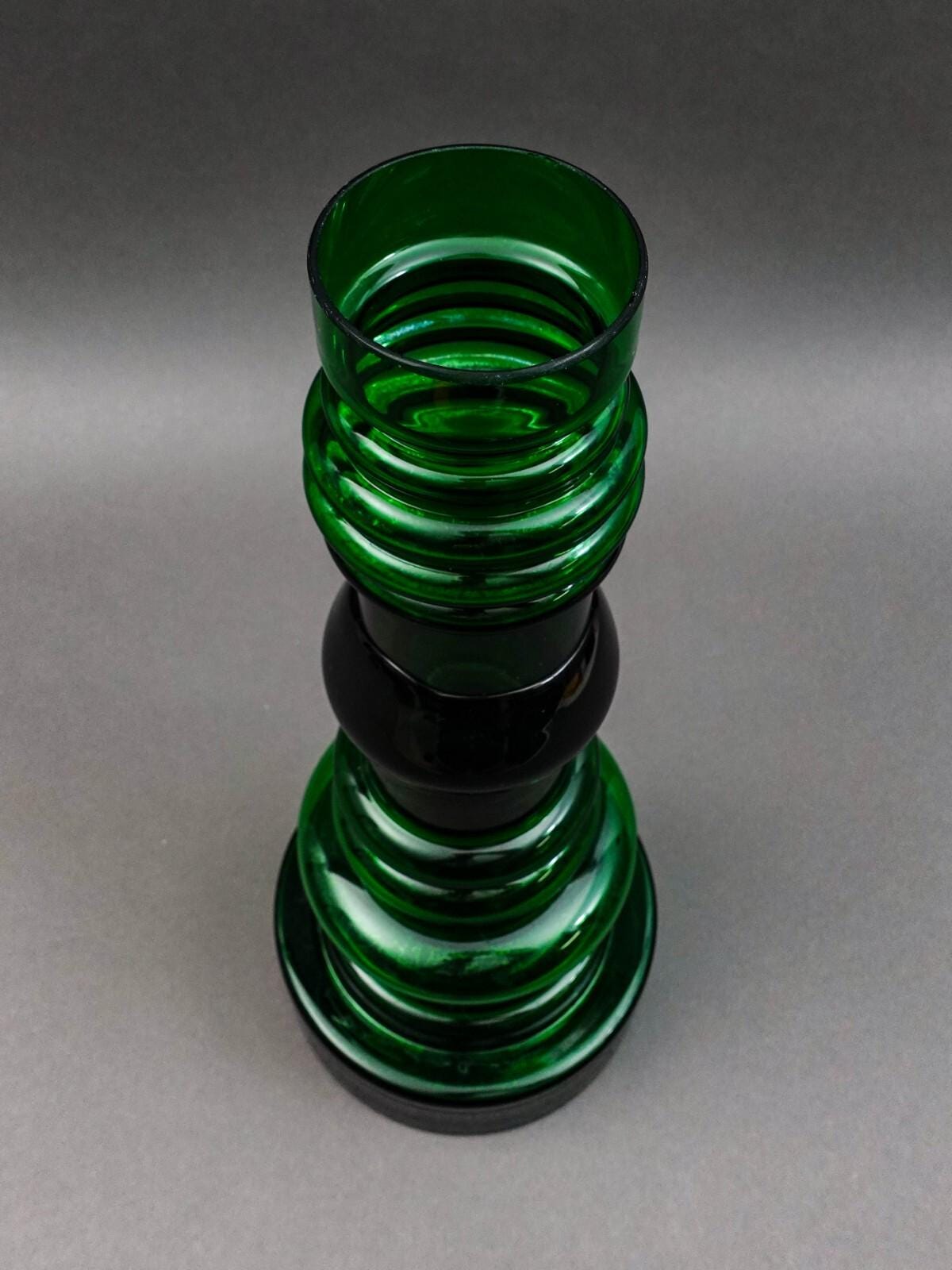 Nuutajarvi Notsjo Signed Finland Oiva Toikka MCM Green Glass Vase 15.75" (Read)
