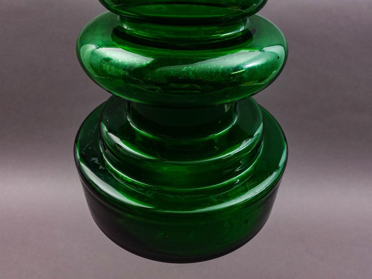 Nuutajarvi Notsjo Signed Finland Oiva Toikka MCM Green Glass Vase 15.75" (Read)