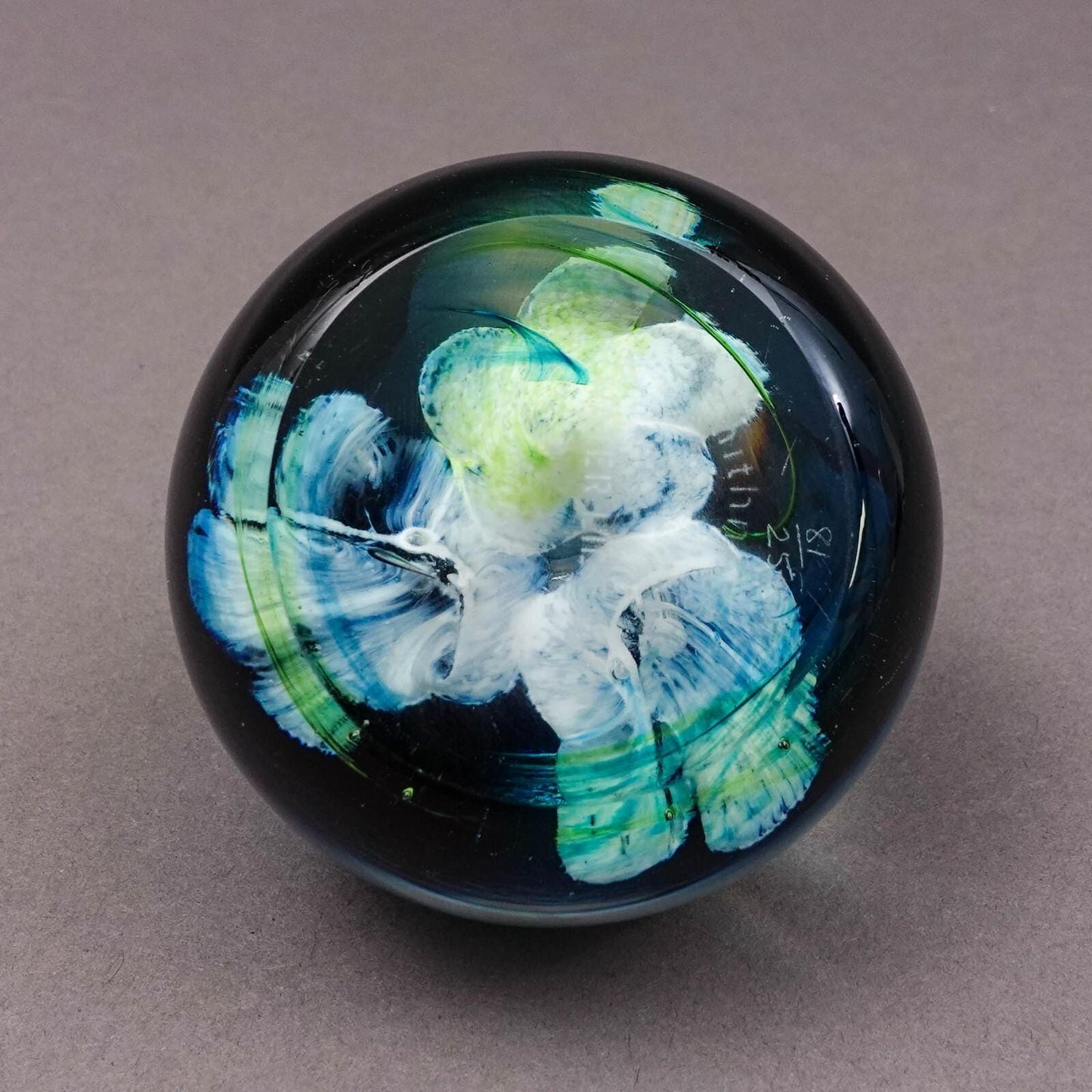 Caithness Scotland Colin Terris Water Lilies  Art Glass Paperweight LE 81/250