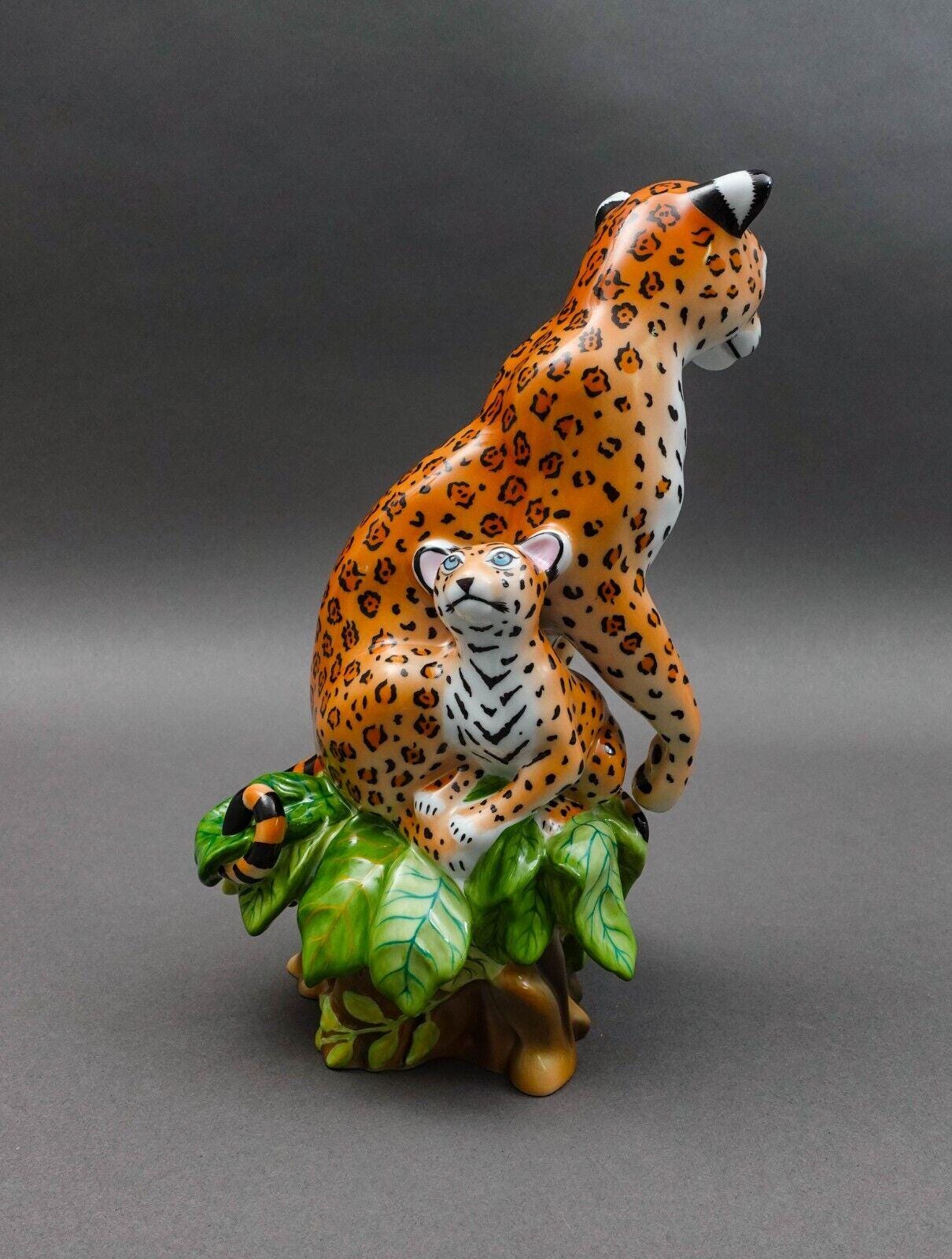 Lynn Chase Jaguar Jungle Mother & Cub Porcelain Figurine 10" LE #139 (Read)