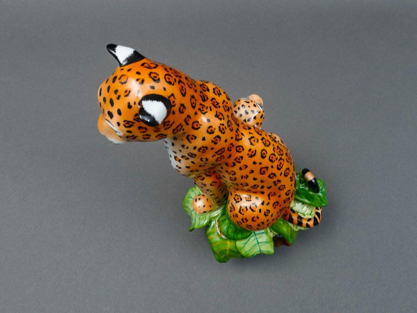 Lynn Chase Jaguar Jungle Mother & Cub Porcelain Figurine 10" LE #139 (Read)