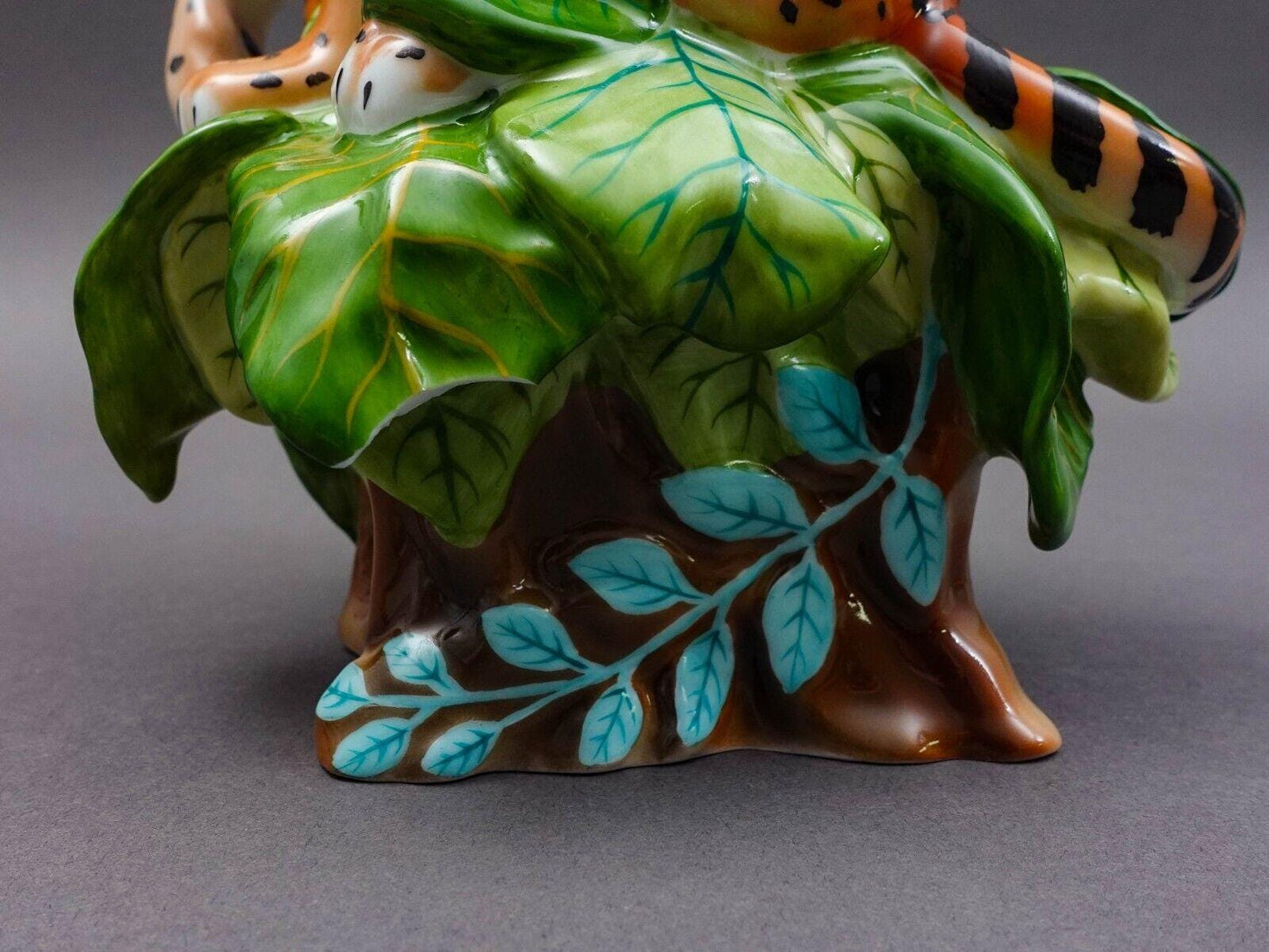 Lynn Chase Jaguar Jungle Mother & Cub Porcelain Figurine 10" LE #139 (Read)