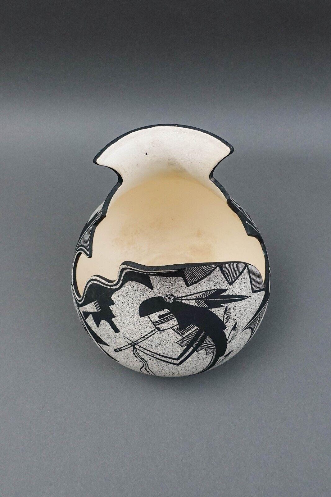 Anthony Edaakie Isleta Pueblo N.M. Hand Painted Kachina Pottery Vase 9.75" Tall