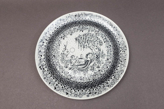 Nymolle Denmark Bjorn Wiinblad  Ararstiderne Sreasons Summer 10 5/8" Plate
