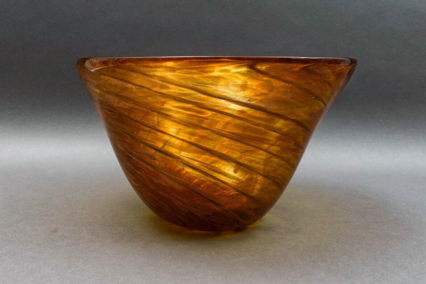 Cristalleria Stile D'Arte Murano Aventurine Swirl Art Glass Centerpiece Bowl