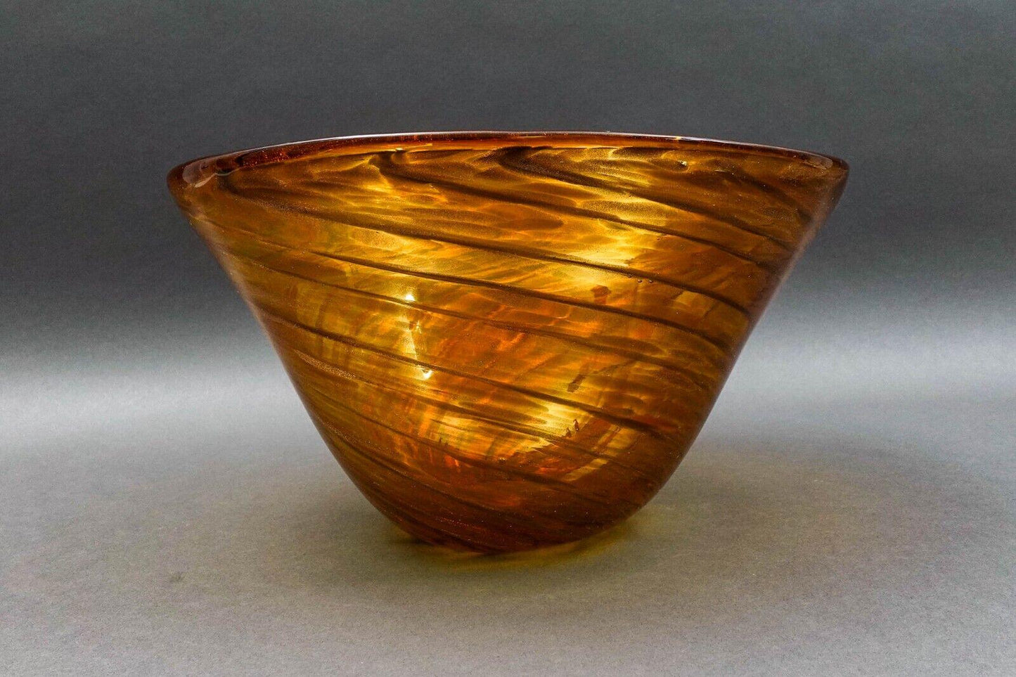 Cristalleria Stile D'Arte Murano Aventurine Swirl Art Glass Centerpiece Bowl