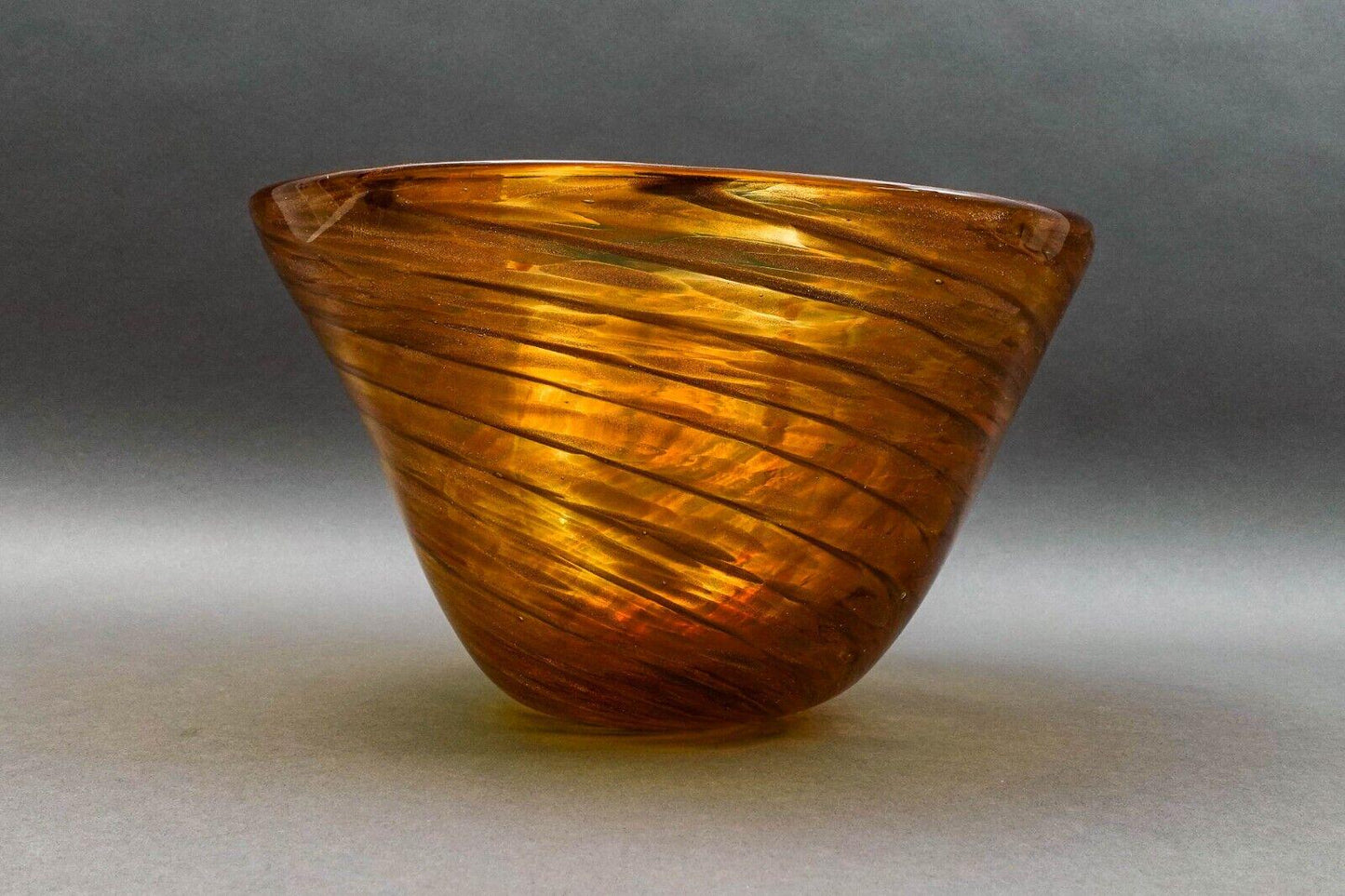 Cristalleria Stile D'Arte Murano Aventurine Swirl Art Glass Centerpiece Bowl