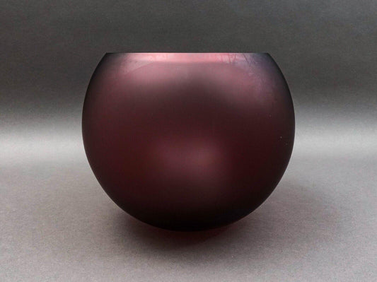 Movado Crystal Signed Amethyst Satin Art Glass Centerpiece Bowl Vase 8"