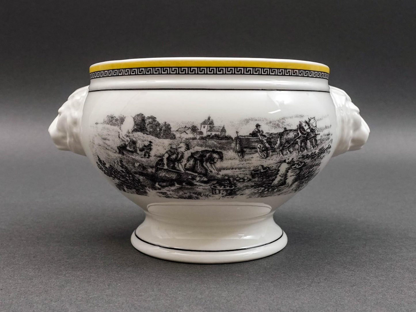 Villeroy & Boch Germany Audun Ferme Lion Head Handled Porcelain Soup Bowl