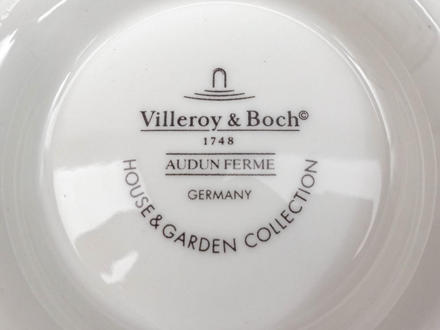 Villeroy & Boch Germany Audun Ferme Lion Head Handled Porcelain Soup Bowl