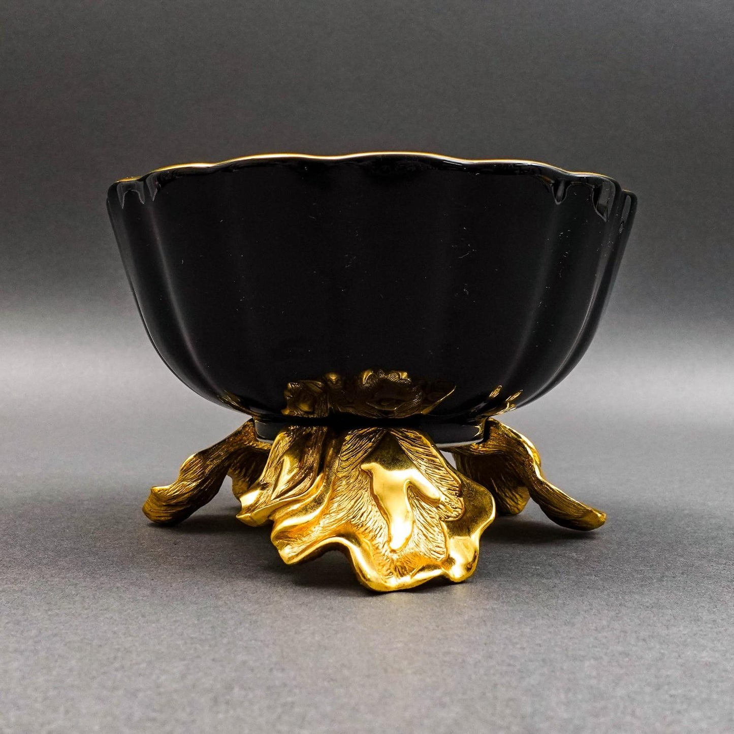 Jay Strongwater Brittany Black Porcelain 18K Gold Embellished Fluted Bowl
