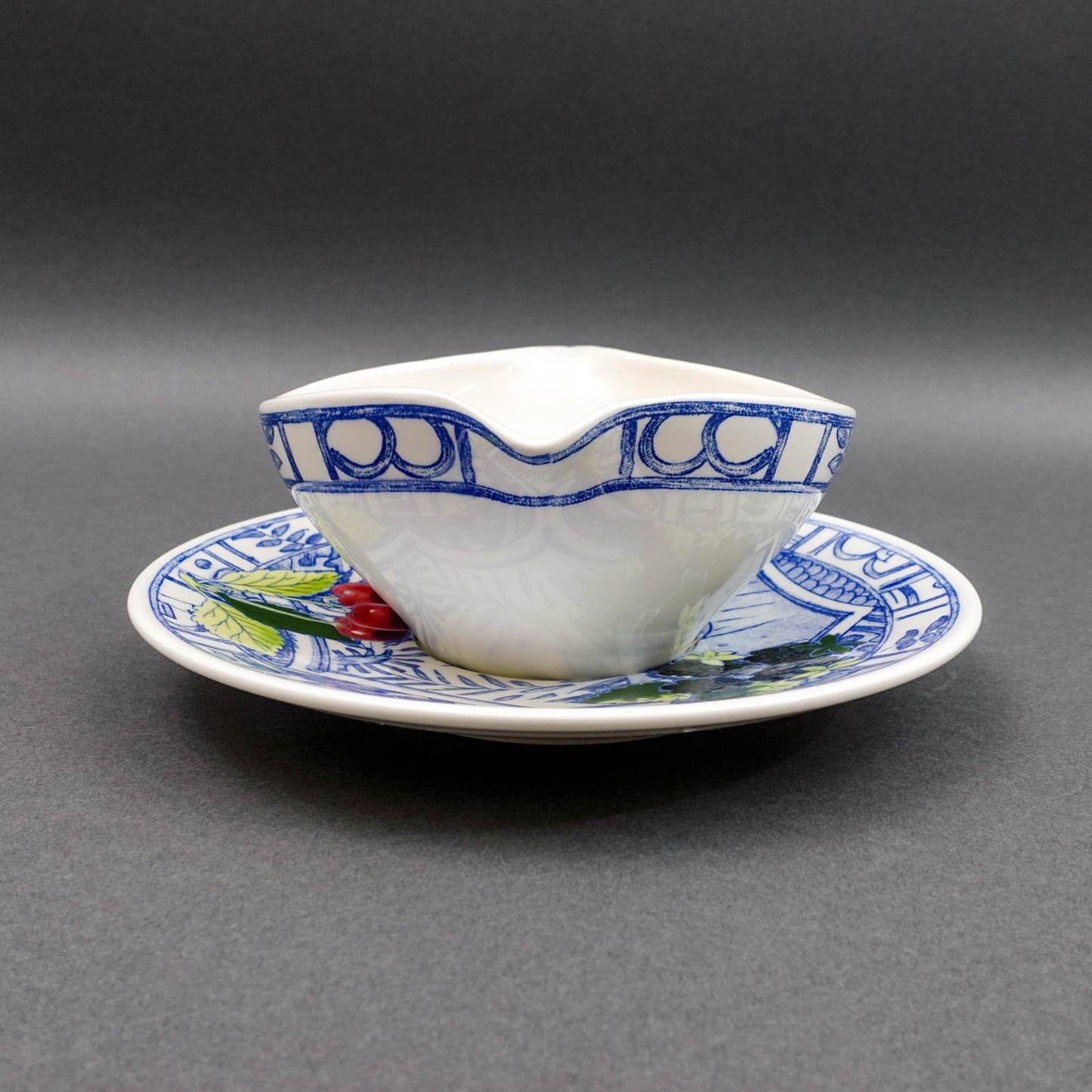 Gien France Oiseau Bleu Birds Fruits Gravy Sauce Boat & Underplate